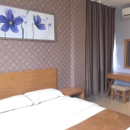 Residence 21 Boutique Inn Miri Zewnętrze zdjęcie