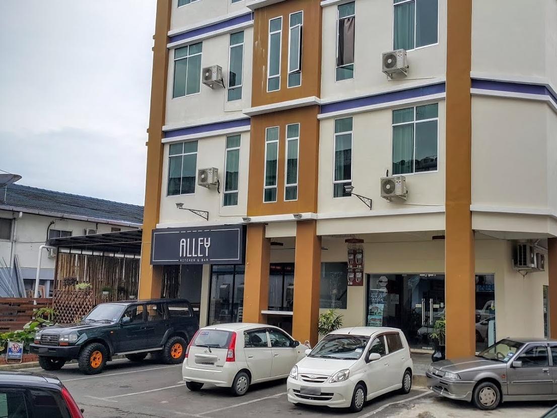Residence 21 Boutique Inn Miri Zewnętrze zdjęcie