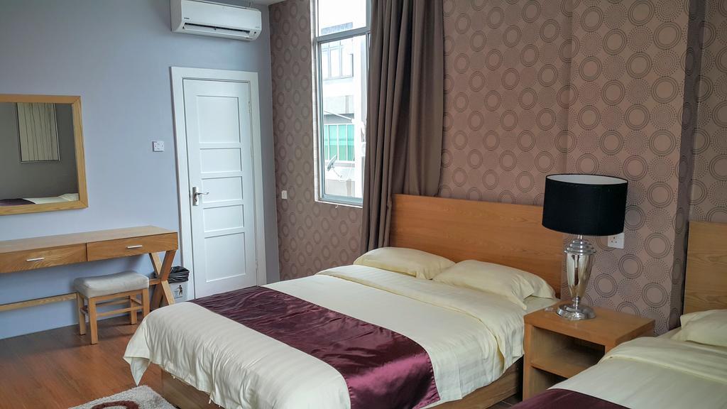 Residence 21 Boutique Inn Miri Zewnętrze zdjęcie