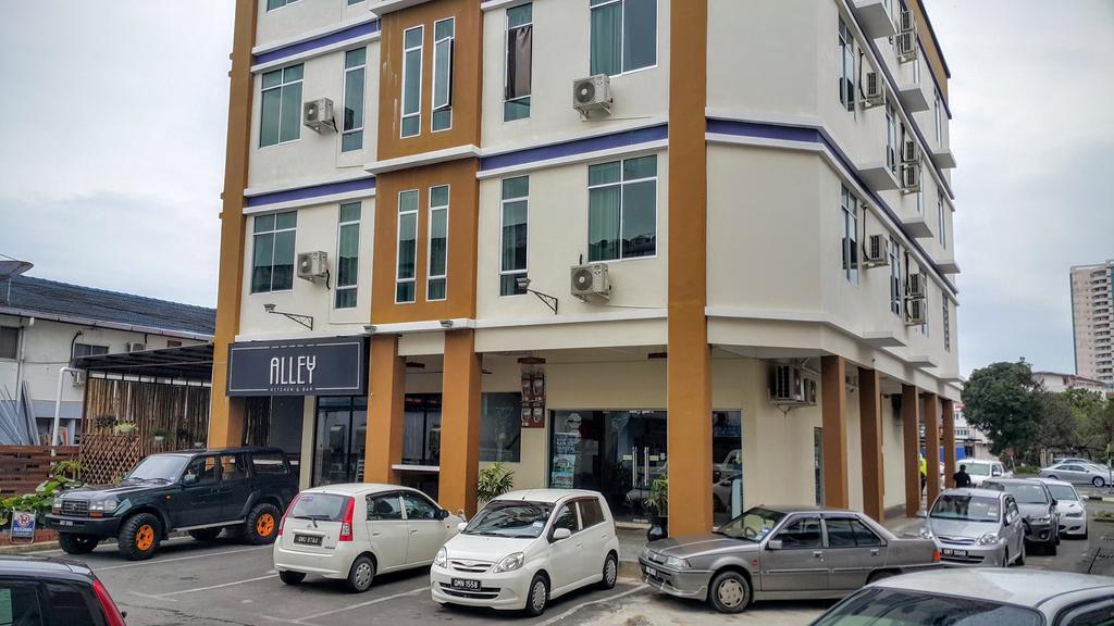 Residence 21 Boutique Inn Miri Zewnętrze zdjęcie